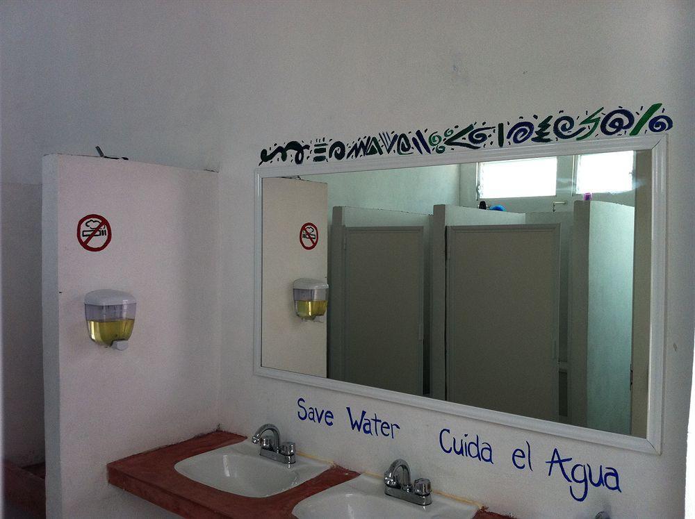 Hostal Vive La Vida بلايا ديل كارمن المظهر الخارجي الصورة