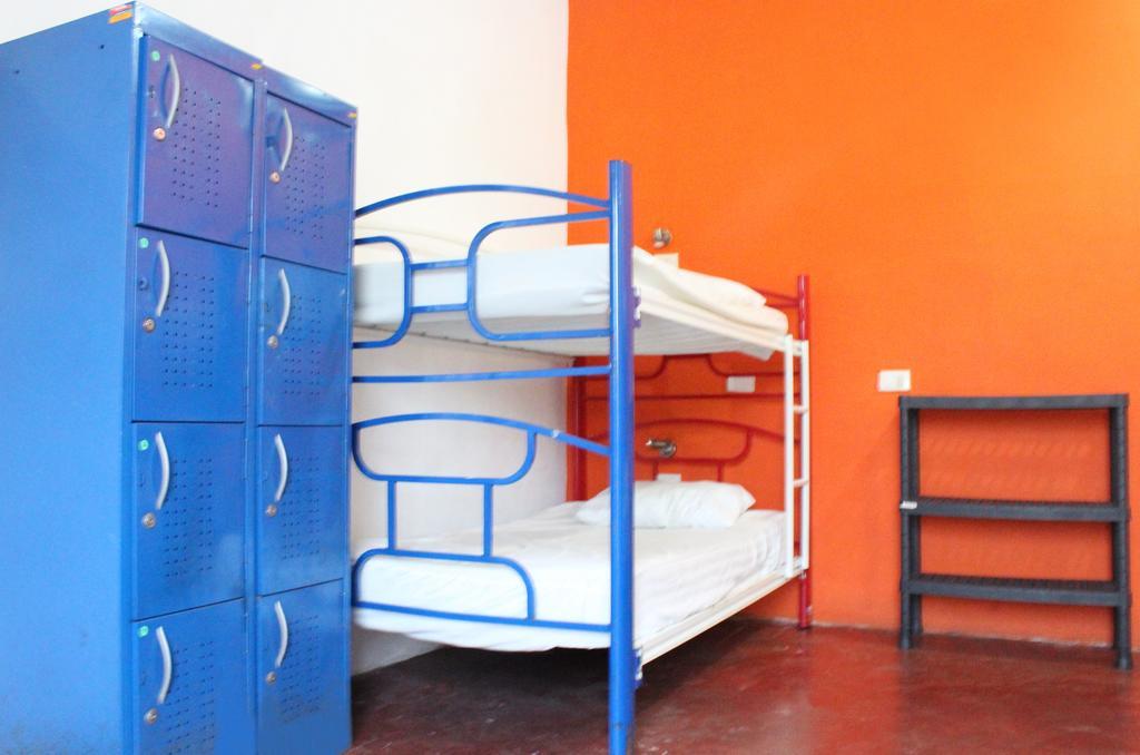 Hostal Vive La Vida بلايا ديل كارمن المظهر الخارجي الصورة